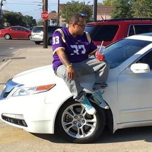 Meet your Posher, Robert